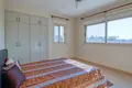 Apartamento 3 habitaciones 170 m² en Koinoteta Agiou Tychona, Chipre