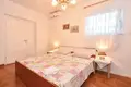 6-Schlafzimmer-Villa 260 m² Trau, Kroatien