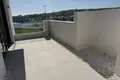 Mieszkanie 2 pokoi 145 m² Dos Hermanas, Hiszpania
