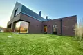 4 bedroom house 300 m² Warsaw, Poland