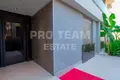 Многоуровневые квартиры 5 комнат 180 м² Коньяалты, Турция