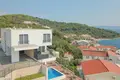villa de 5 dormitorios 325 m² Grad Trogir, Croacia
