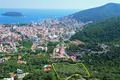 Atterrir  Budva, Monténégro