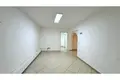 Office 1 room 88 m² in Tirana Municipality, Albania