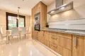 3 bedroom house 195 m² Dos Hermanas, Spain