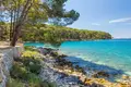 Atterrir  Veli Losinj, Croatie