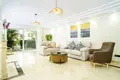 3 bedroom apartment 192 m² Dos Hermanas, Spain