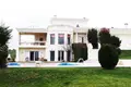 Дом 12 комнат 600 м² Агия Параскеви, Греция