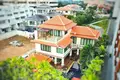 5-Schlafzimmer-Villa 450 m² Ban Na Chom Thian, Thailand