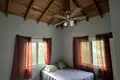 2 bedroom house 111 m² Coxen Hole, Honduras