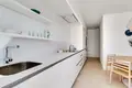 Mieszkanie 2 pokoi 87 m² Torrevieja, Hiszpania
