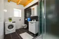 Dom 5 pokojów 220 m² Opcina Visnjan, Chorwacja