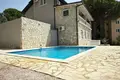 Casa 5 habitaciones 340 m² Sutomore, Montenegro