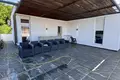 Hütte Kuća 200 m² na Prodaju – Gornja Gorica, Podgorica