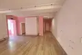 Office 4 rooms 111 m² in Tirana Municipality, Albania