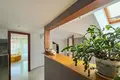 Дом 8 комнат 260 м² Рига, Латвия