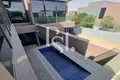 villa de 5 dormitorios 575 m² Sarja, Emiratos Árabes Unidos