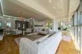 Apartamento 4 habitaciones 150 m² en Becici, Montenegro