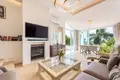 Haus 4 Schlafzimmer 380 m² Mijas, Spanien