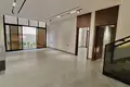 Willa 5 pokojów 316 m² Emirates City, Emiraty Arabskie