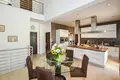 villa de 5 dormitorios 320 m² Mougins, Francia