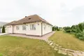 Casa 196 m² Nieharelski sielski Saviet, Belarús