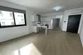Mieszkanie 2 pokoi 90 m² w Nikozja, Cypr
