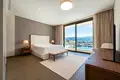 Квартира 2 спальни 160 м² Кумбор, Черногория
