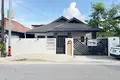 Wohnung 3 Schlafzimmer  Si Sunthon, Thailand