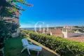 Mieszkanie 2 pokoi 55 m² Sassari, Włochy