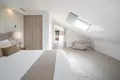 3 bedroom apartment 209 m² Artola, Spain