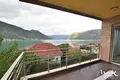 Wohnung 2 Schlafzimmer 170 m² Dobrota, Montenegro