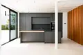 4-Schlafzimmer-Villa 430 m² Estepona, Spanien