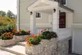 Villa 17 habitaciones 1 000 m² Stanisici, Montenegro