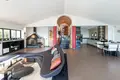 Villa de 4 dormitorios 350 m² Francia, Francia