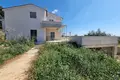 5 bedroom villa 303 m² Grad Porec, Croatia