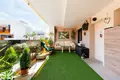 Mieszkanie 2 pokoi 84 m² Torrevieja, Hiszpania