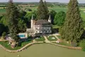 Castle 10 bedrooms 1 500 m², France