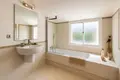 Haus 4 Schlafzimmer 253 m² Manilva, Spanien