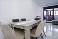 Mieszkanie 4 pokoi 153 m² Torrevieja, Hiszpania