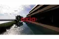 Atterrir 1 407 m² Nea Irakleitsa, Grèce