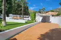 8 bedroom House 1 400 m² Dos Hermanas, Spain