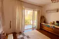 villa de 5 dormitorios 270 m² Tosmur, Turquía