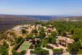 7-Schlafzimmer-Villa 780 m² Souni Zanatzia, Zypern