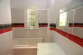 villa de 5 chambres 300 m² en France, France