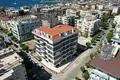 Kompleks mieszkalny Low-rise residence with swimming pools and a restaurant at 150 meters from the sea, in the center of Alanya, Turkey