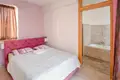 5 bedroom apartment 285 m² Akoursos, Cyprus