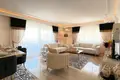 2 bedroom apartment 130 m² Mahmutlar, Turkey