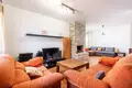 Dom 5 pokojów 355 m² Dos Hermanas, Hiszpania