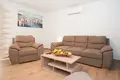 Дом 5 спален 230 м² Сплитско-Далматинская жупания, Хорватия